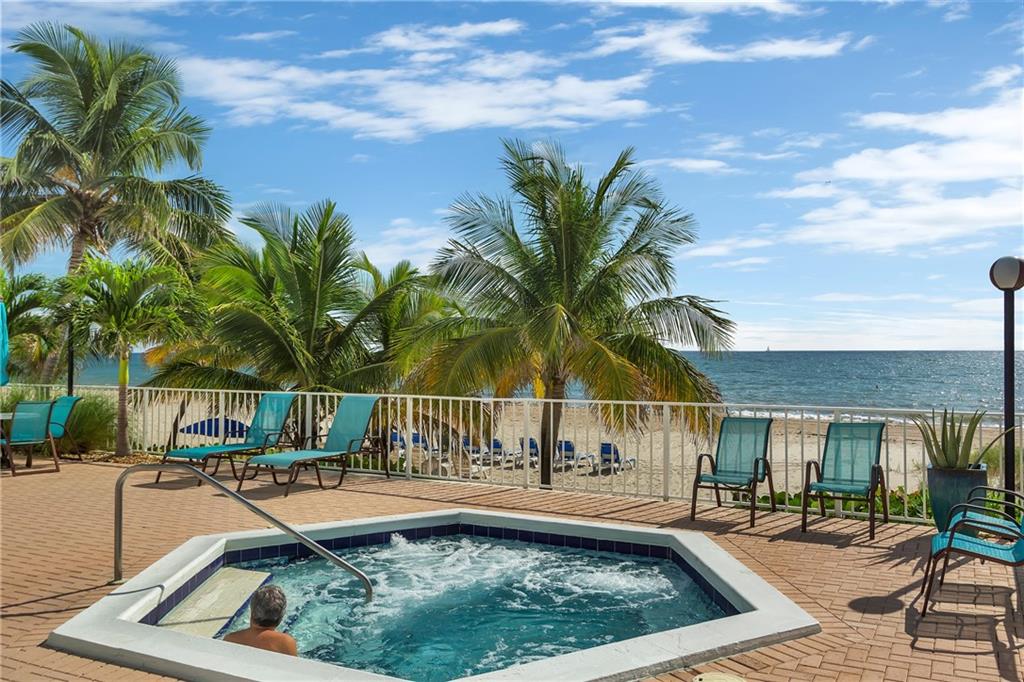 POMPANO AEGEAN - Residential