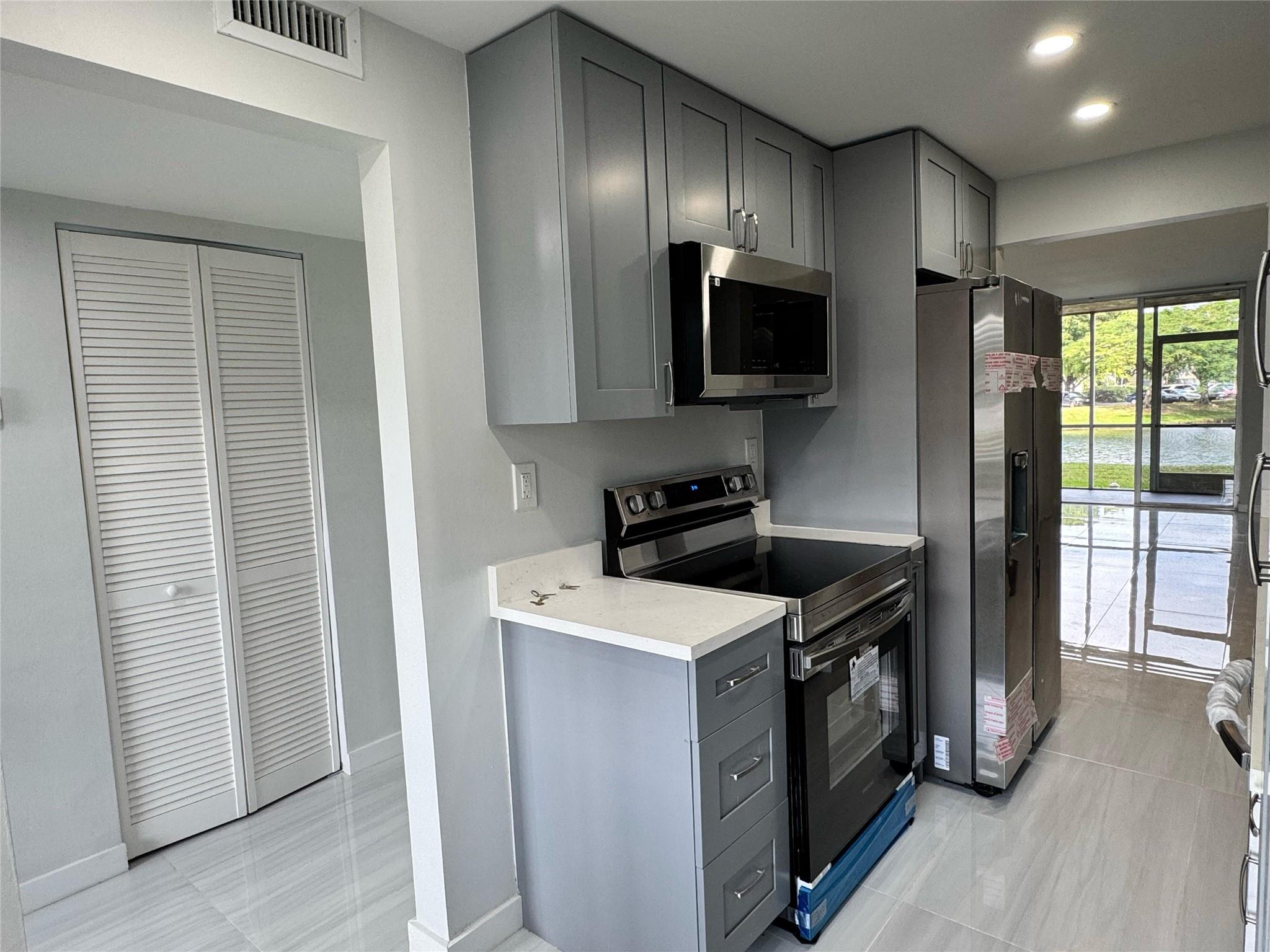 CYPRESS CHASE NORTH - Residential