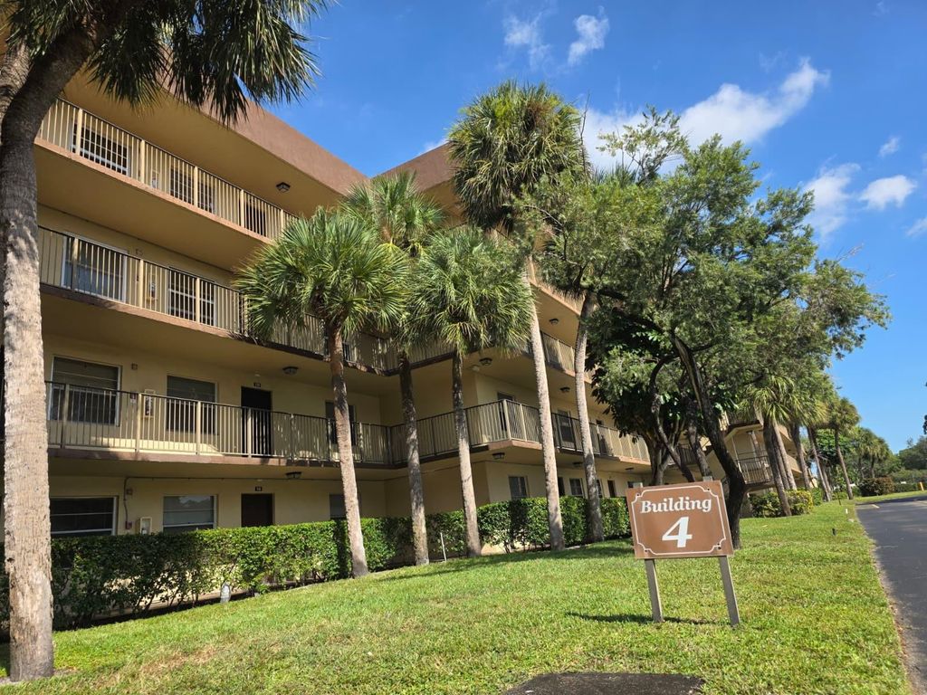 Photo of 3101 NW 47th Terrace #121, Lauderdale Lakes, FL 33319 (MLS # F10535837)