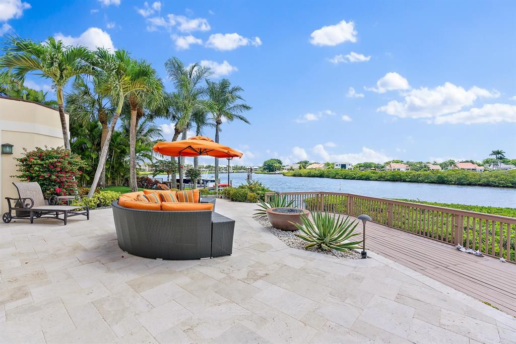 Photo of 138 Waters Edge Drive, Jupiter, FL 33477 (MLS # R10706637)