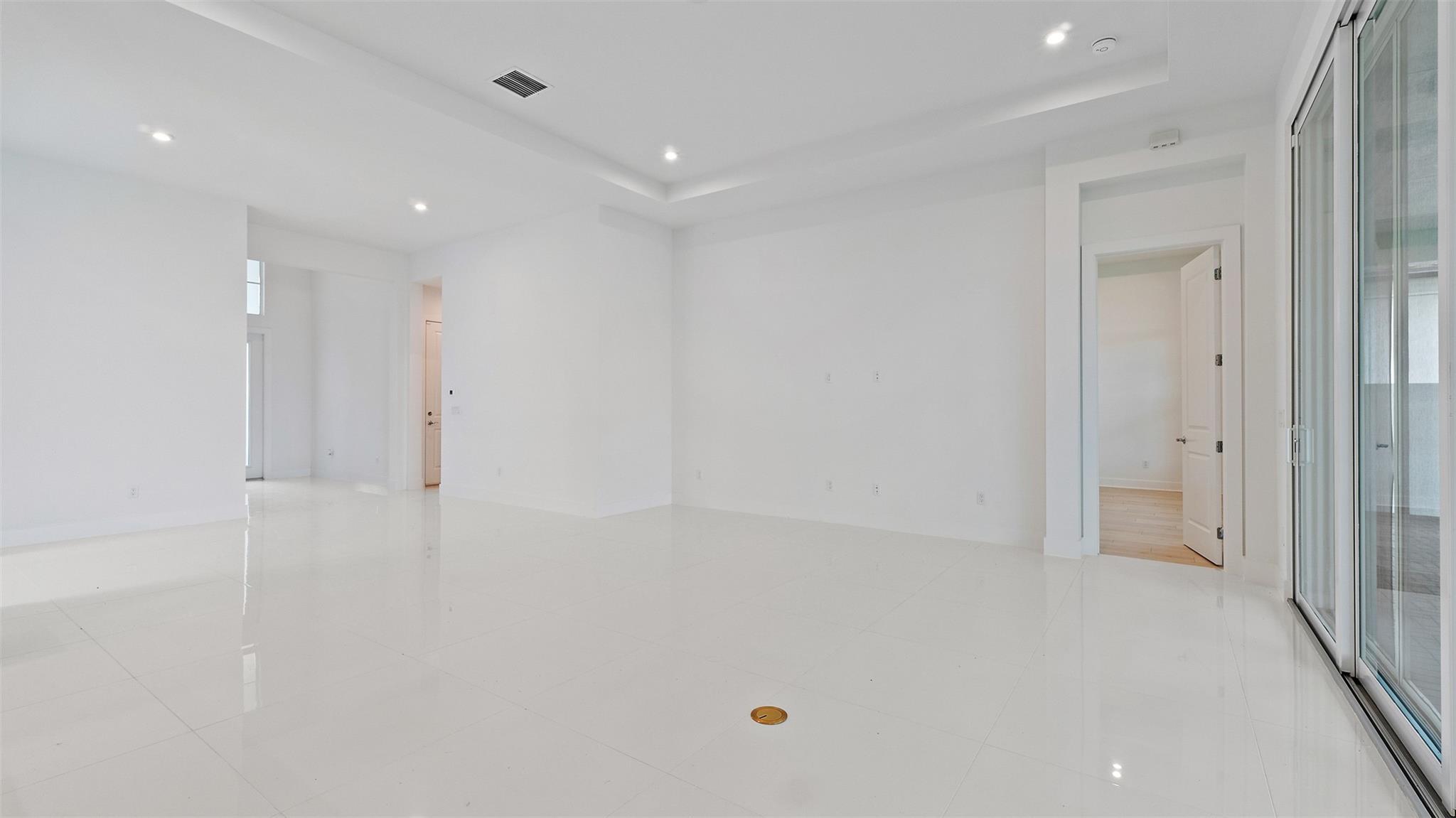 L'Ambiance at Avenir - Residential