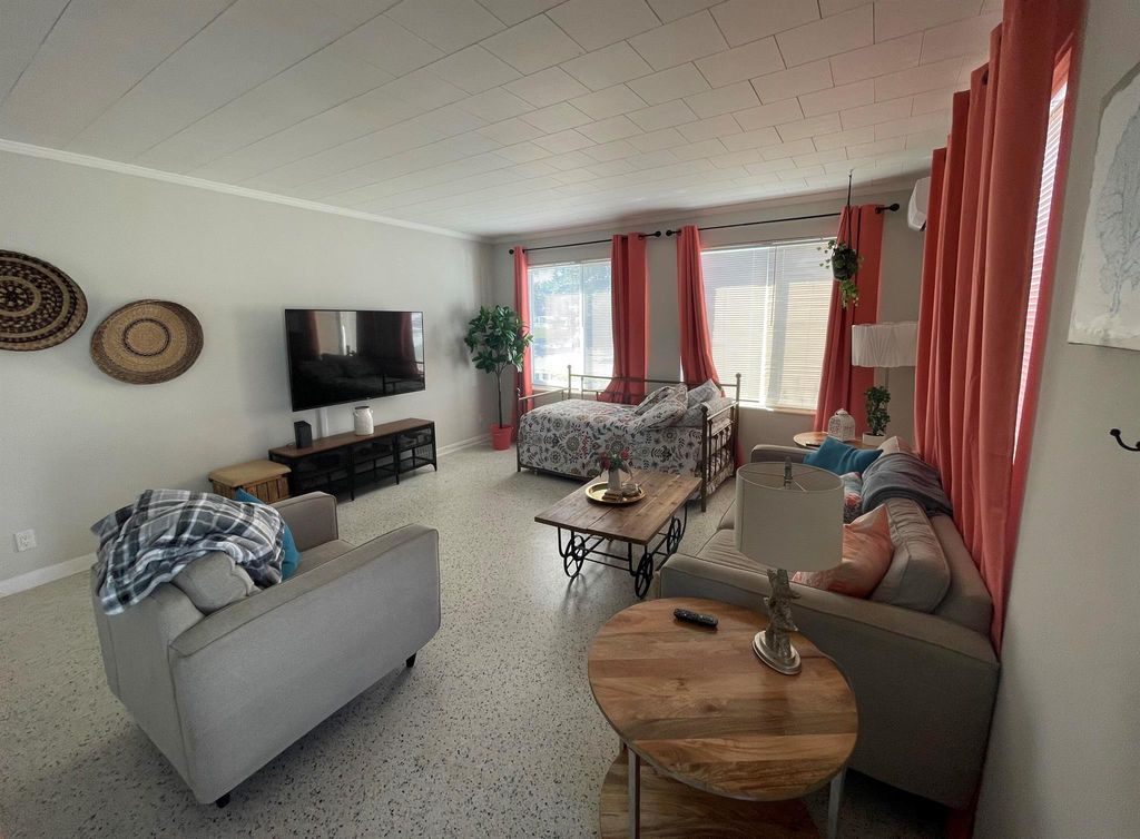 Photo of 2023 S Suzanne Circle #1, North Palm Beach, FL 33408 (MLS # R11141279)