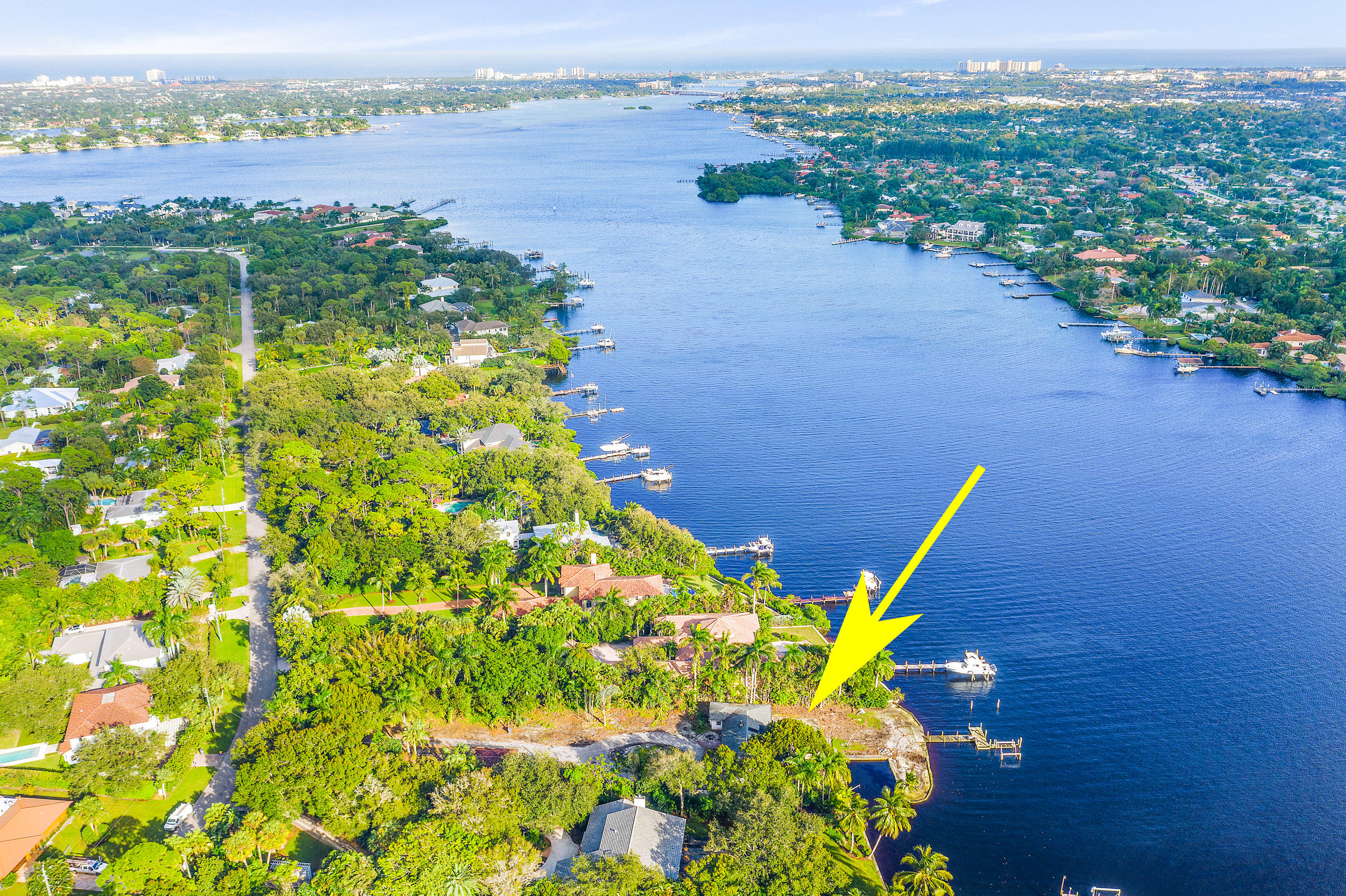 Pennock Point - Land