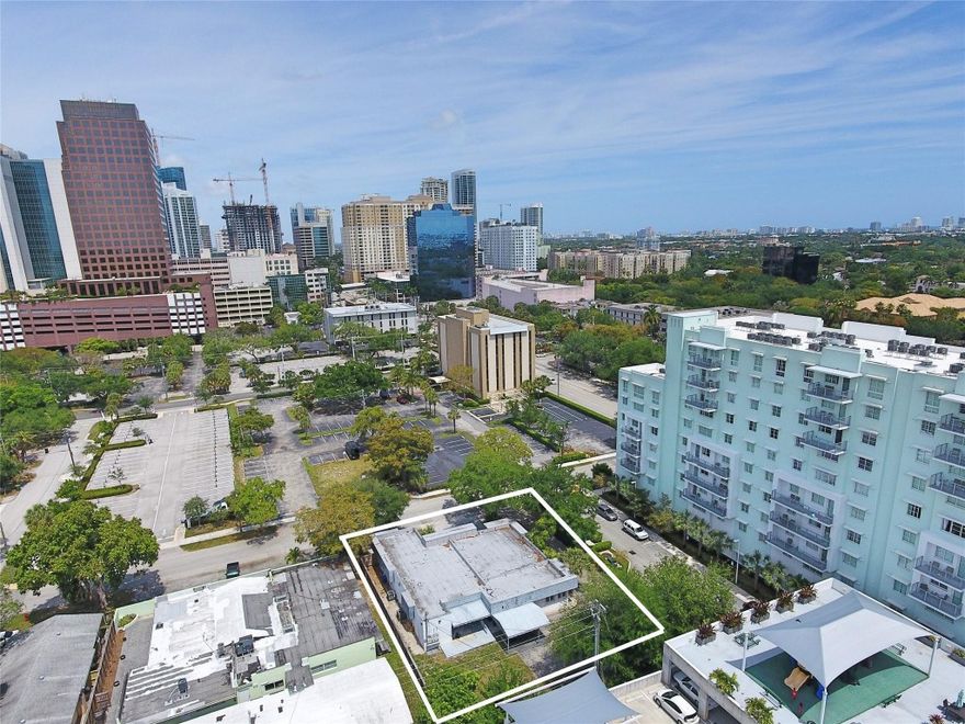 Free-Standing Office Building in Prime Downtown Fort Lauderdale- 3,480 sq. ft. office building located in the heart of downtown Fort Lauderdale, zoned RAC-CC—one of the city’s highest density "City Center" designations. Walkable to the courthouse, Las Olas Boulevard, top dining, and just minutes from major highways, this location offers exceptional visibility and accessibility.  The building is divided into two separate wings:East Wing: 5 private offices, kitchen/common area, waiting room, and 2 restrooms (one full bath), West Wing: 4 private offices, reception area, waiting room, conference room, kitchen, copy supply room, and restroom The property includes front and rear access with 15 on-site parking spaces, all on a 14,000 sq. ft. lot. Ideal for a high-profile downtown presence.