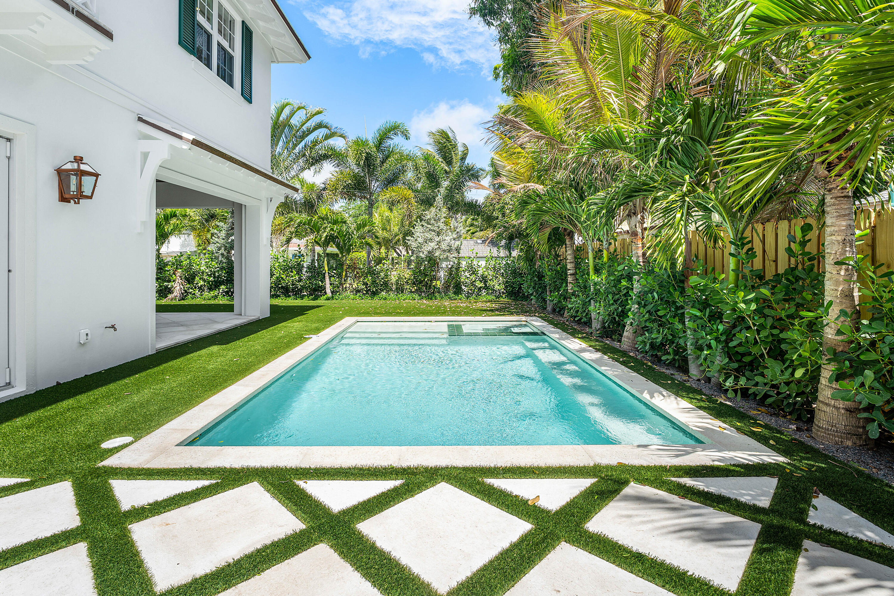 SOUTHLAND PARK - Residential