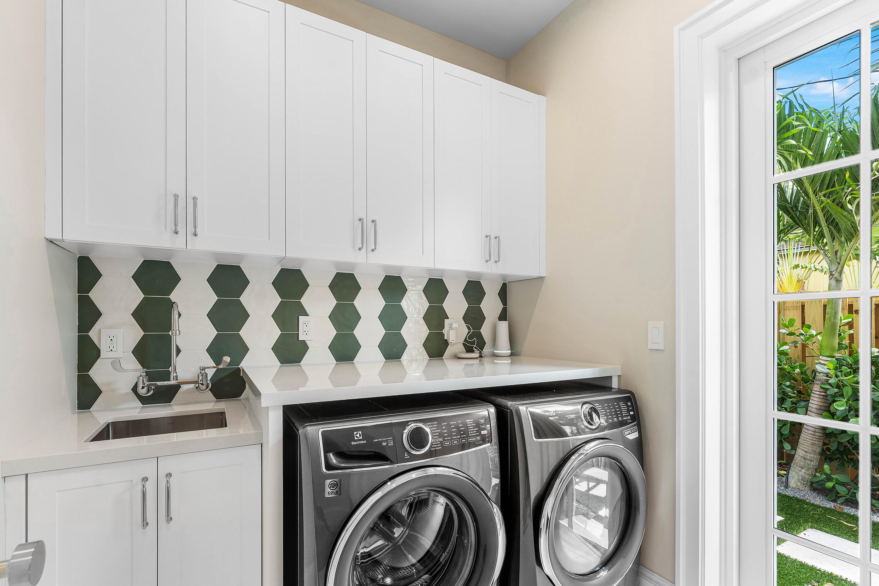 SOUTHLAND PARK - Residential