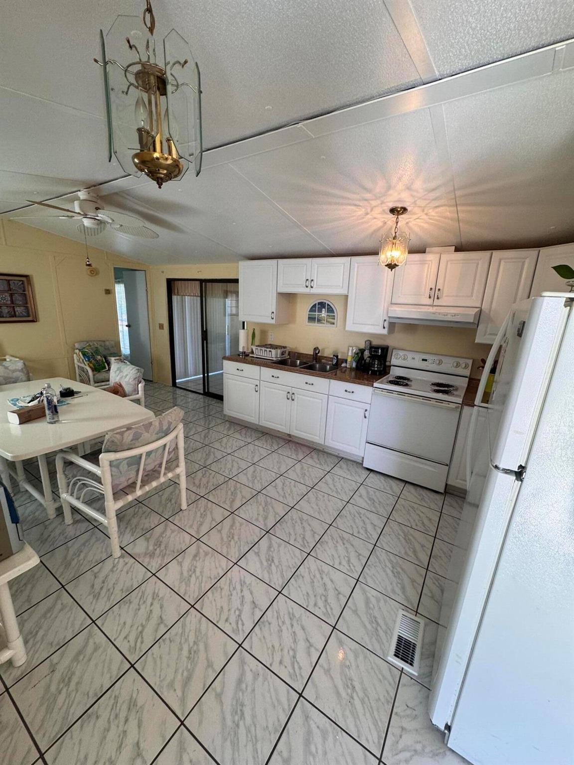 Oasis Village - Residential