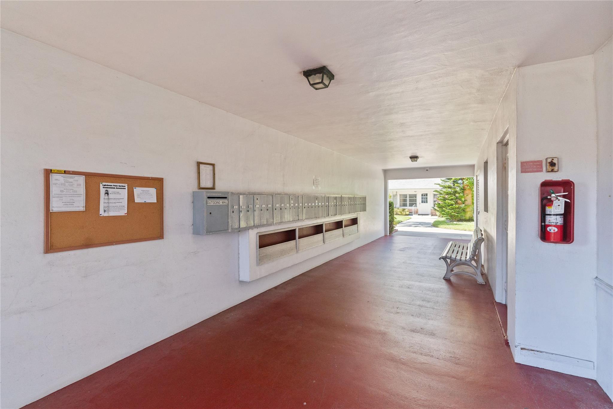 2050 NE 39th St 302E