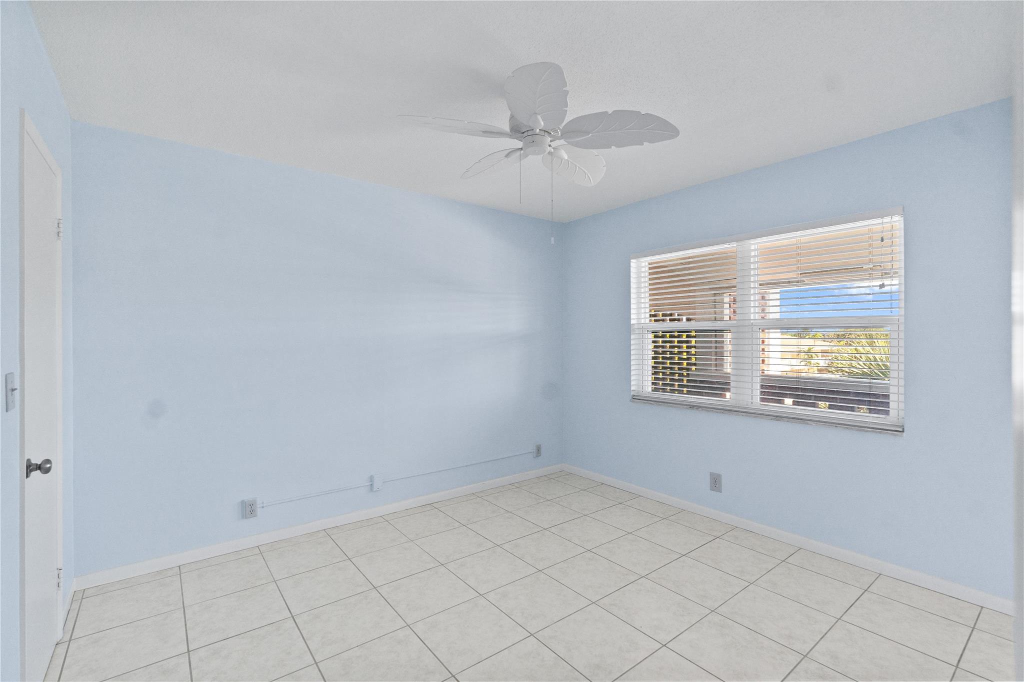 Lighthouse Point Gardens - Residential