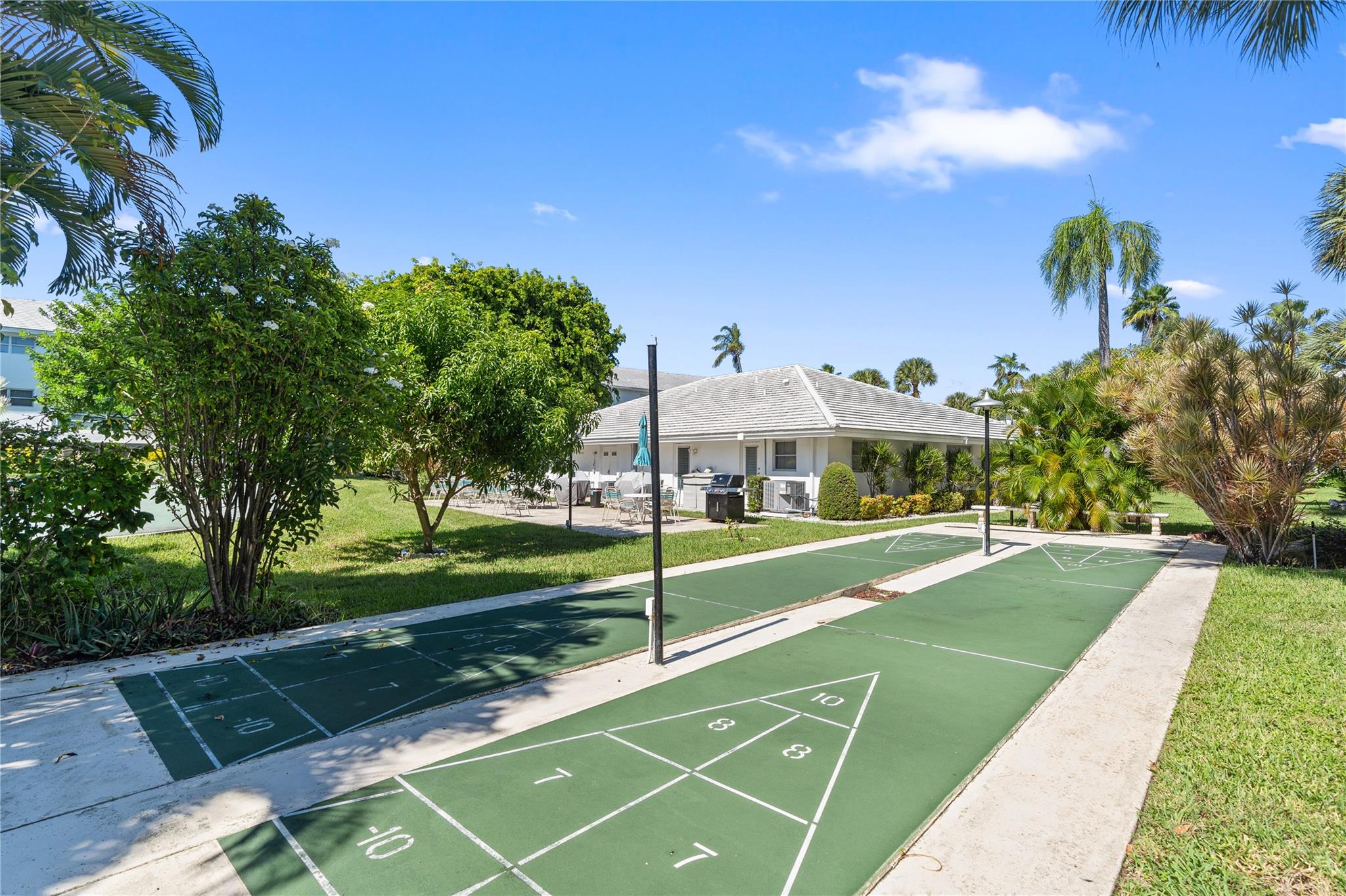 Lighthouse Point Gardens - Residential