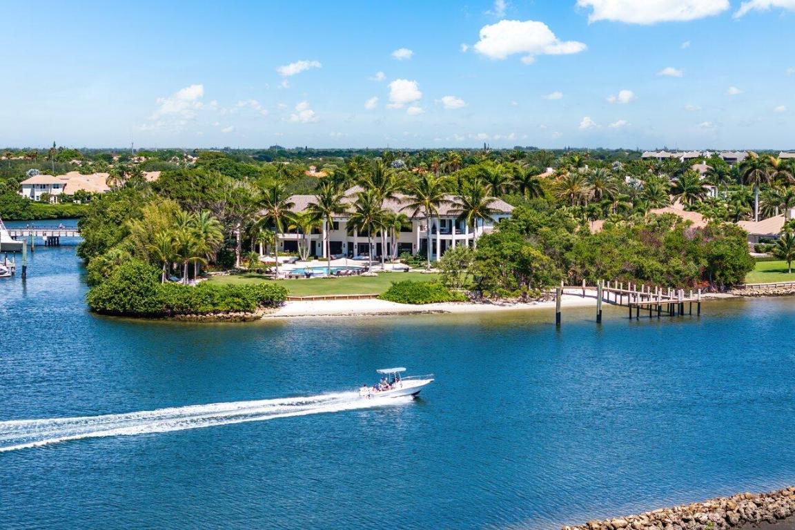 3208 Pilots Point Circle