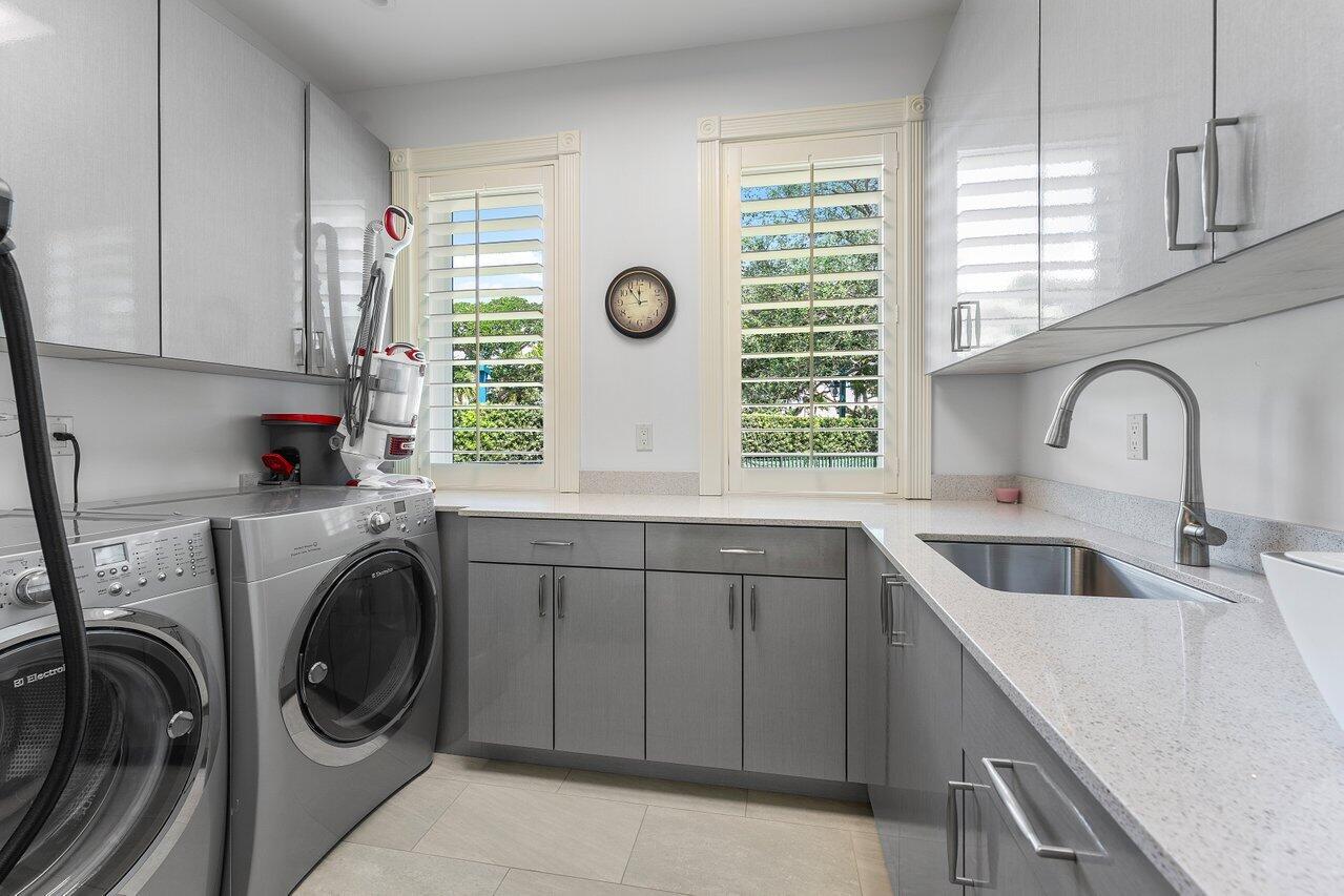 CASSEEKEY ISLAND AT JONATHANS LANDING - Residential