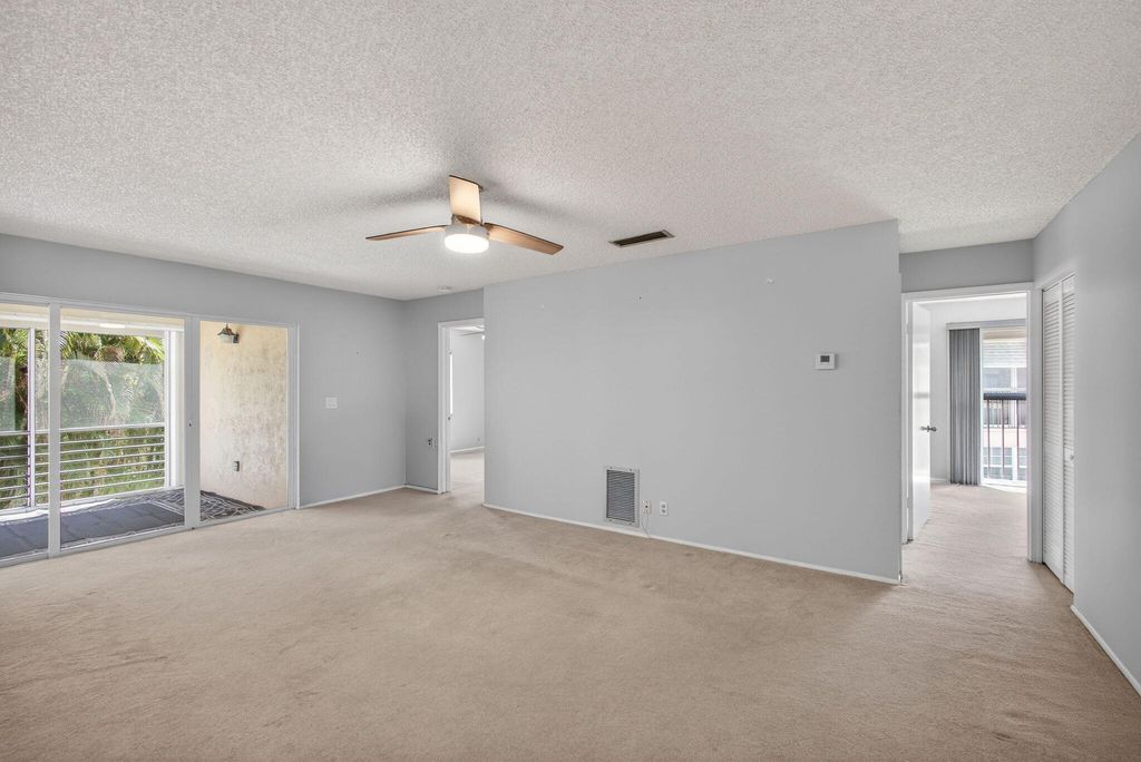 Photo of 12416 Fl A1aalt, Palm Beach Gardens, FL 33410 (MLS # B26019352)