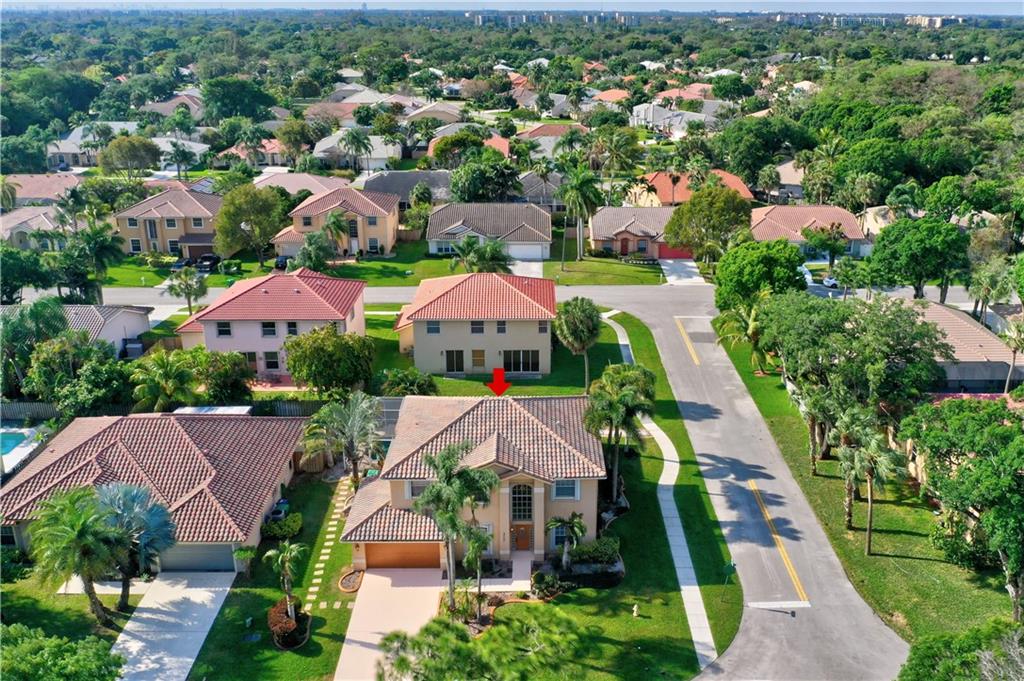 Boulevard Forest 113-39 B - Residential