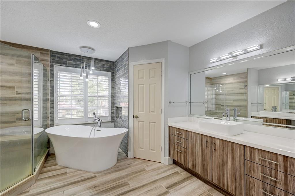 Boulevard Forest 113-39 B - Residential