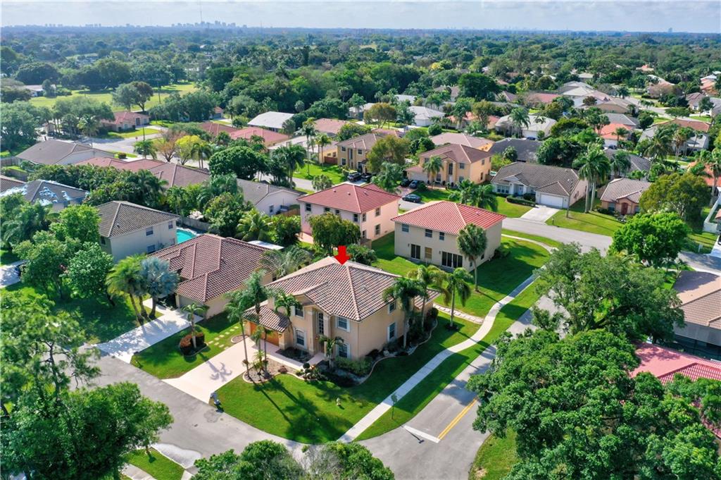 Boulevard Forest 113-39 B - Residential