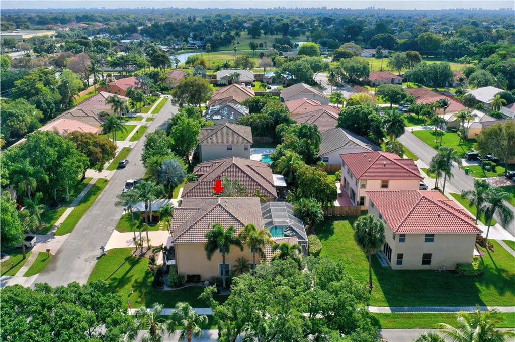 Boulevard Forest 113-39 B - Residential