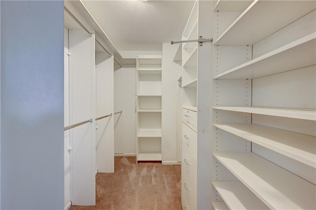 Boulevard Forest 113-39 B - Residential