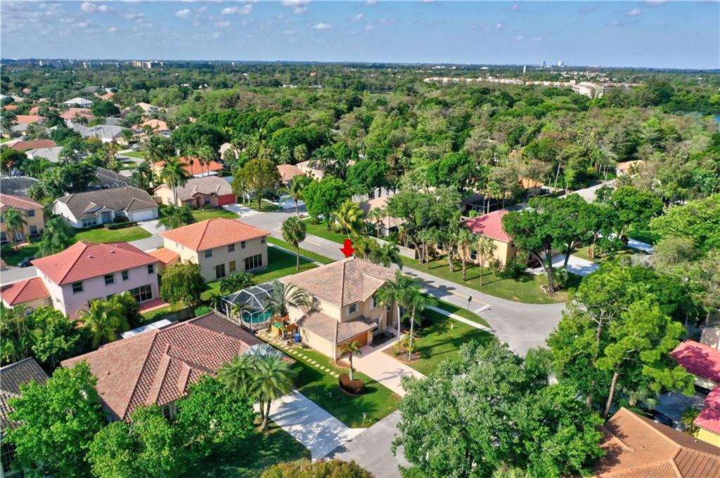 Boulevard Forest 113-39 B - Residential