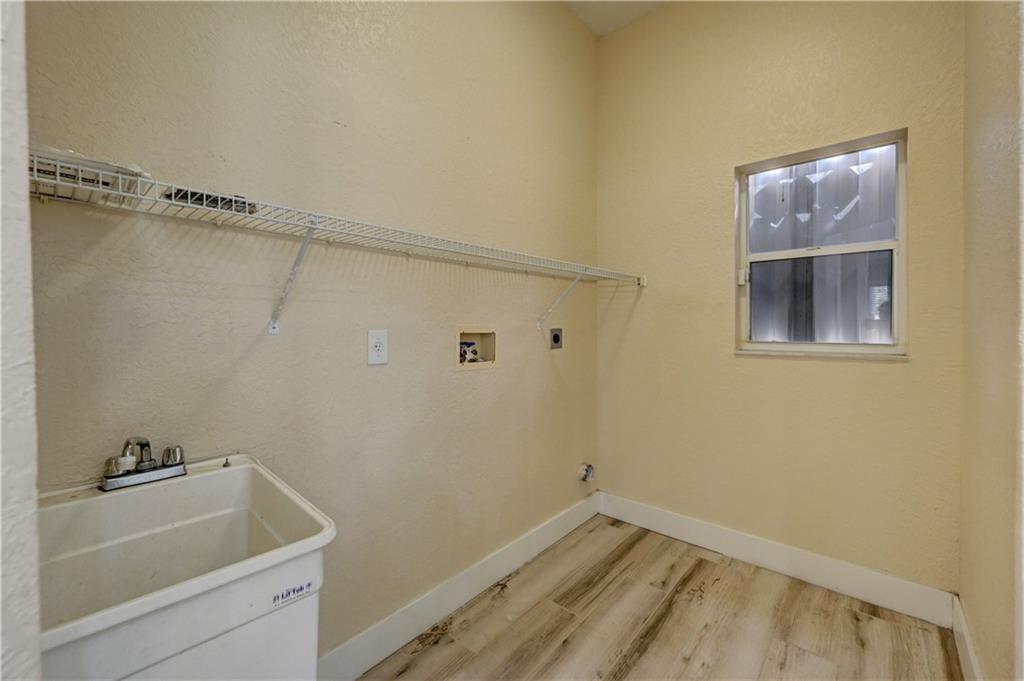 Boulevard Forest 113-39 B - Residential