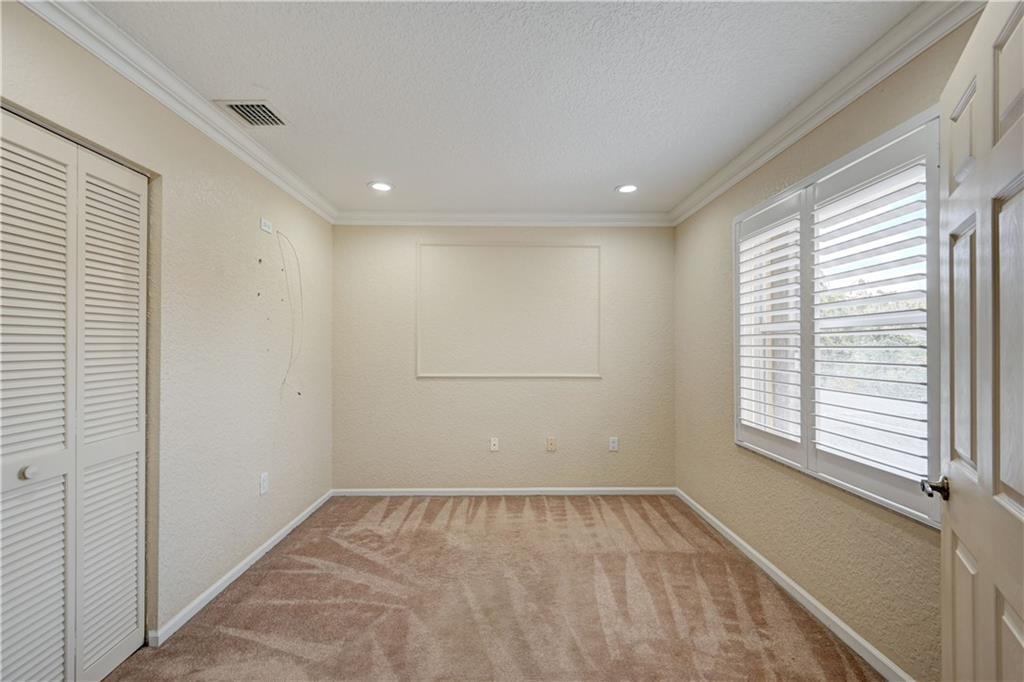 Boulevard Forest 113-39 B - Residential