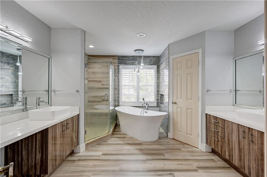 Boulevard Forest 113-39 B - Residential