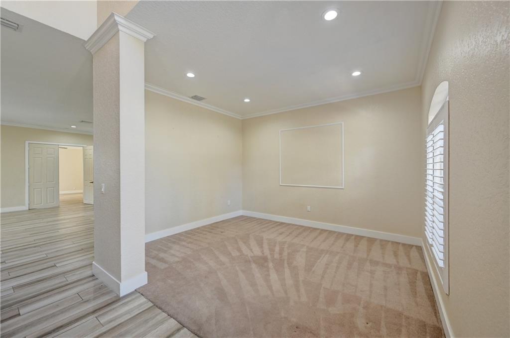 Boulevard Forest 113-39 B - Residential