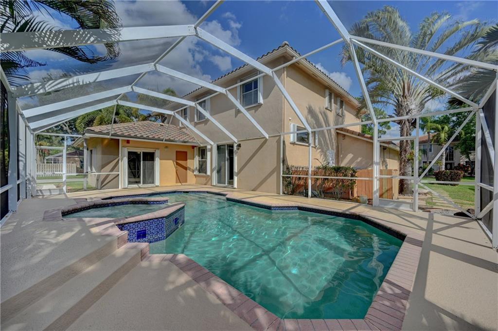 Boulevard Forest 113-39 B - Residential