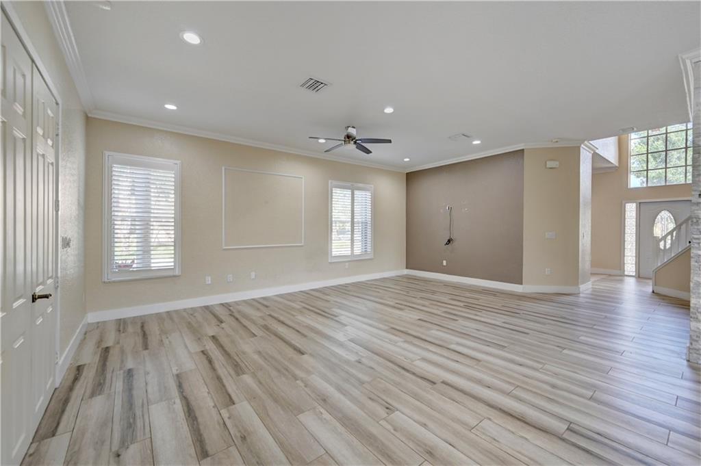 Boulevard Forest 113-39 B - Residential