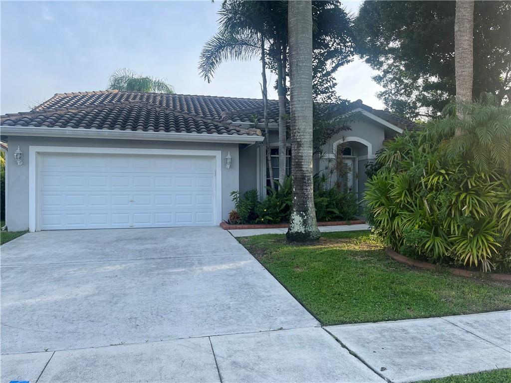 Boulevard Forest 113-39 B - Residential