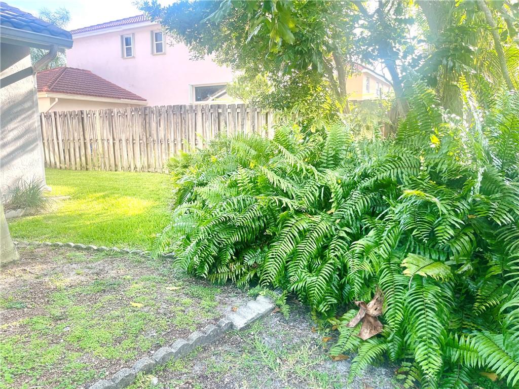 Boulevard Forest 113-39 B - Residential