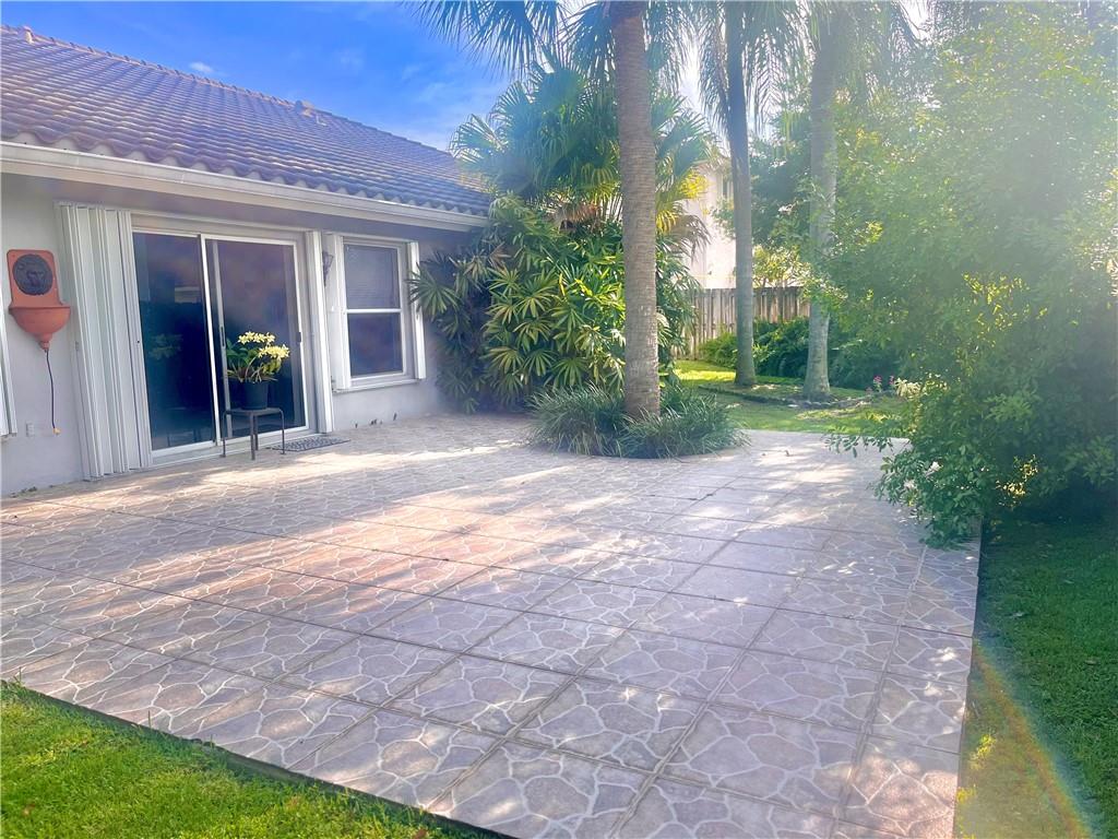 Boulevard Forest 113-39 B - Residential