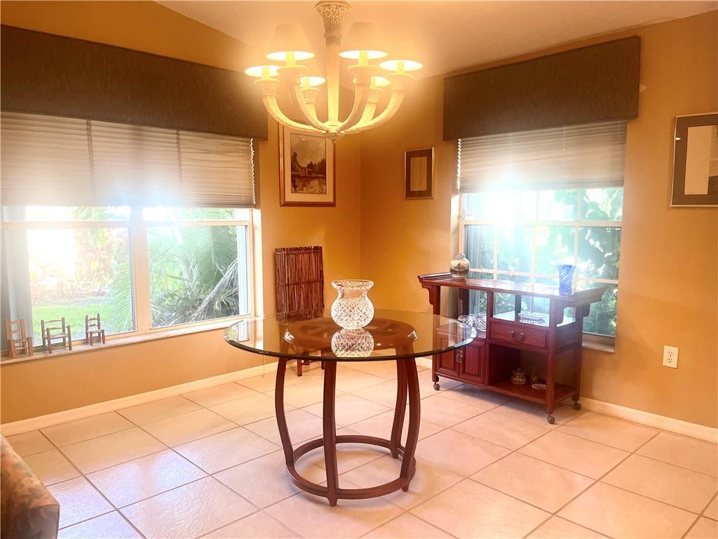 Boulevard Forest 113-39 B - Residential