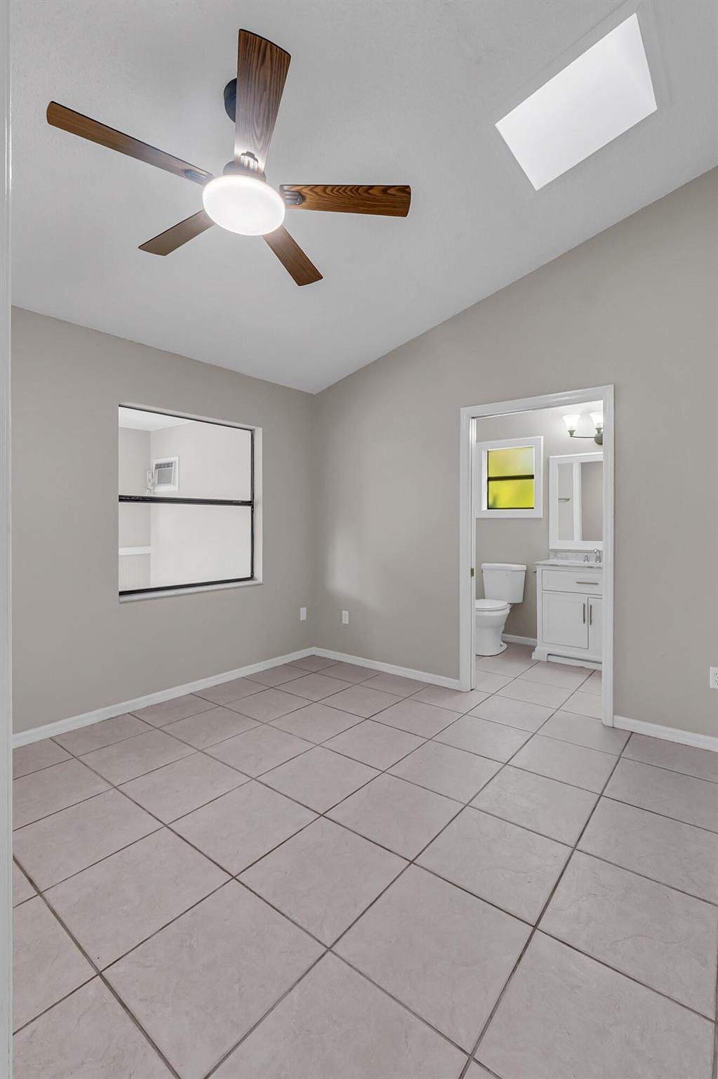 SEBASTIAN HIGHLANDS UNIT - Residential