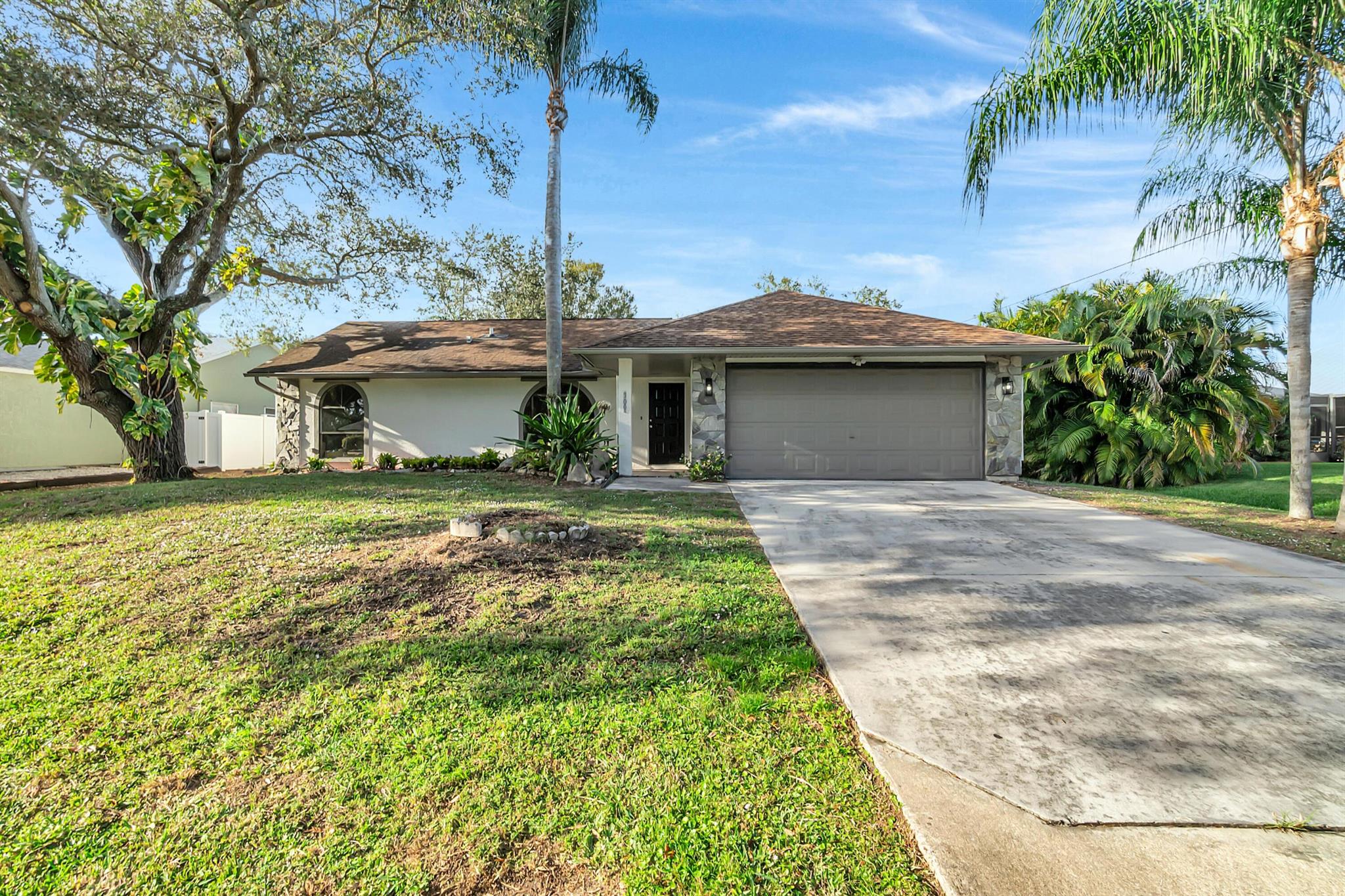 SEBASTIAN HIGHLANDS UNIT - Residential