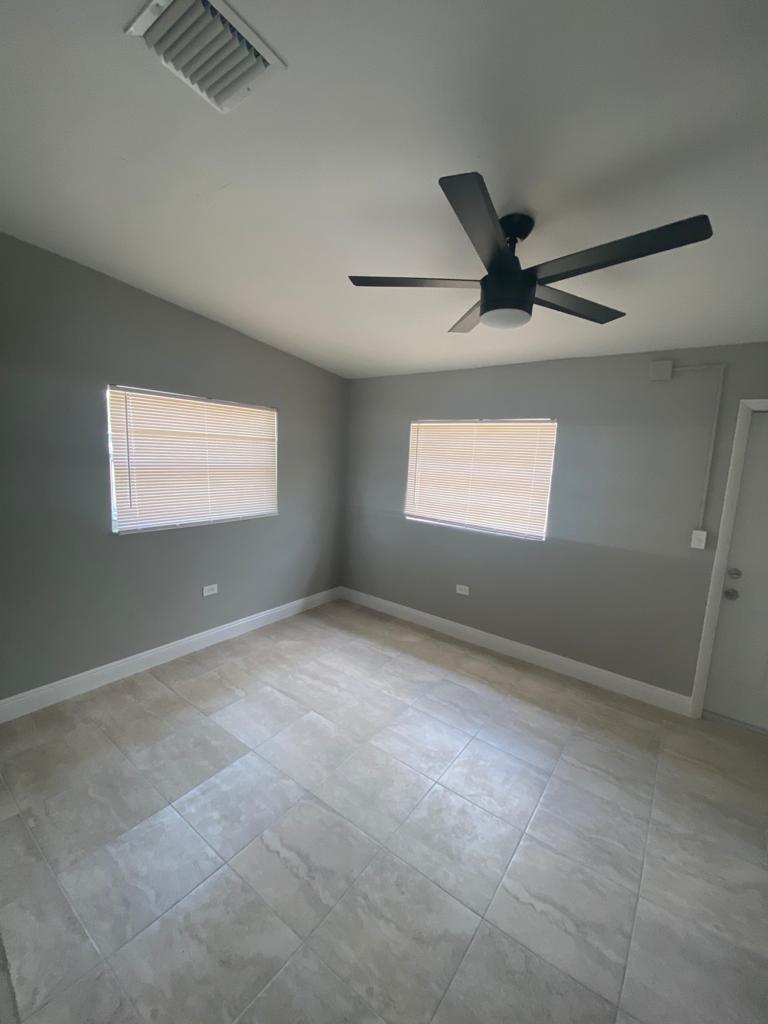 POMPANO BEACH HIGHLANDS 8TH SEC - Residential Lease