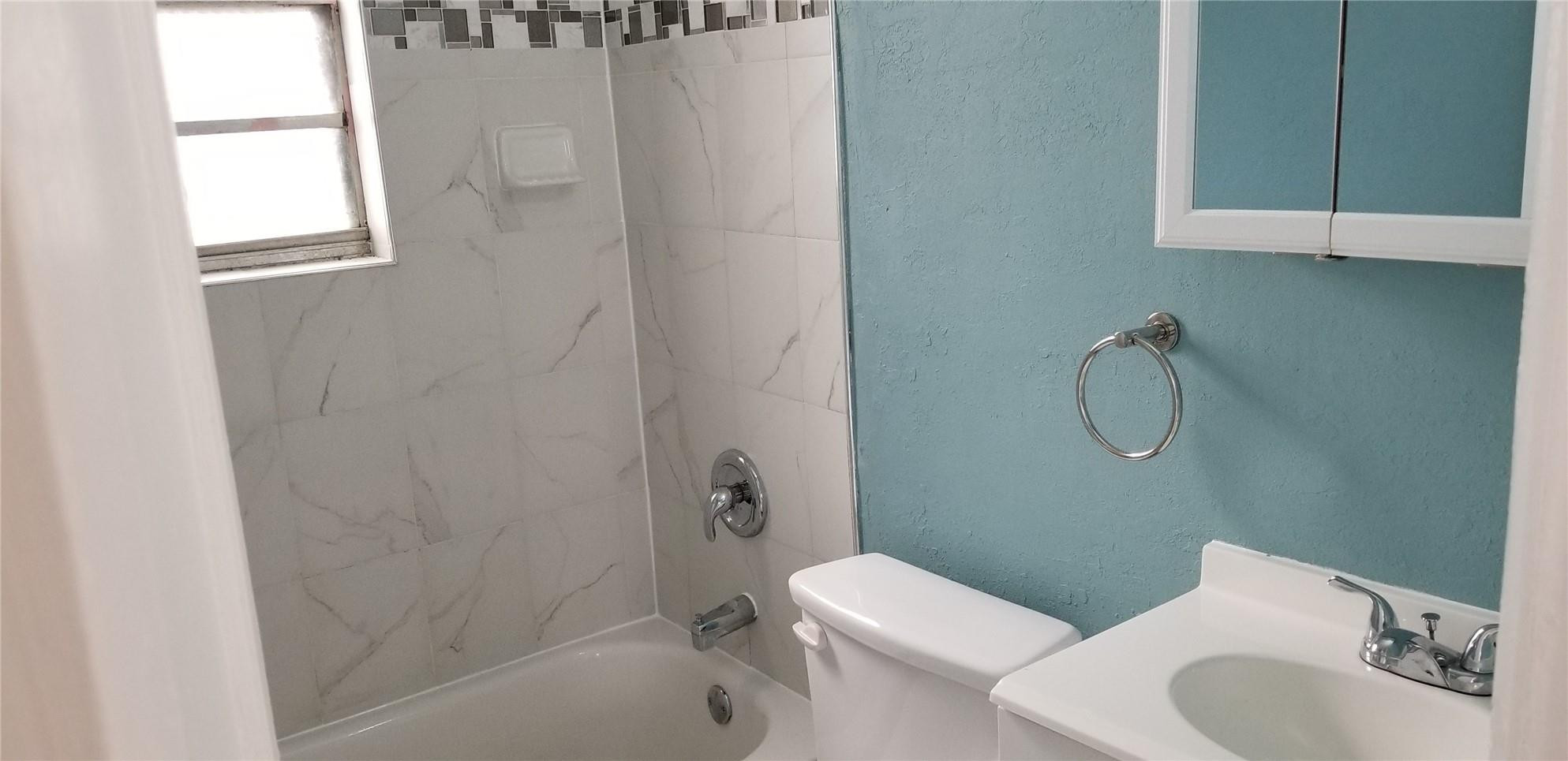 FLORAL PK 1ST AMD - Residential