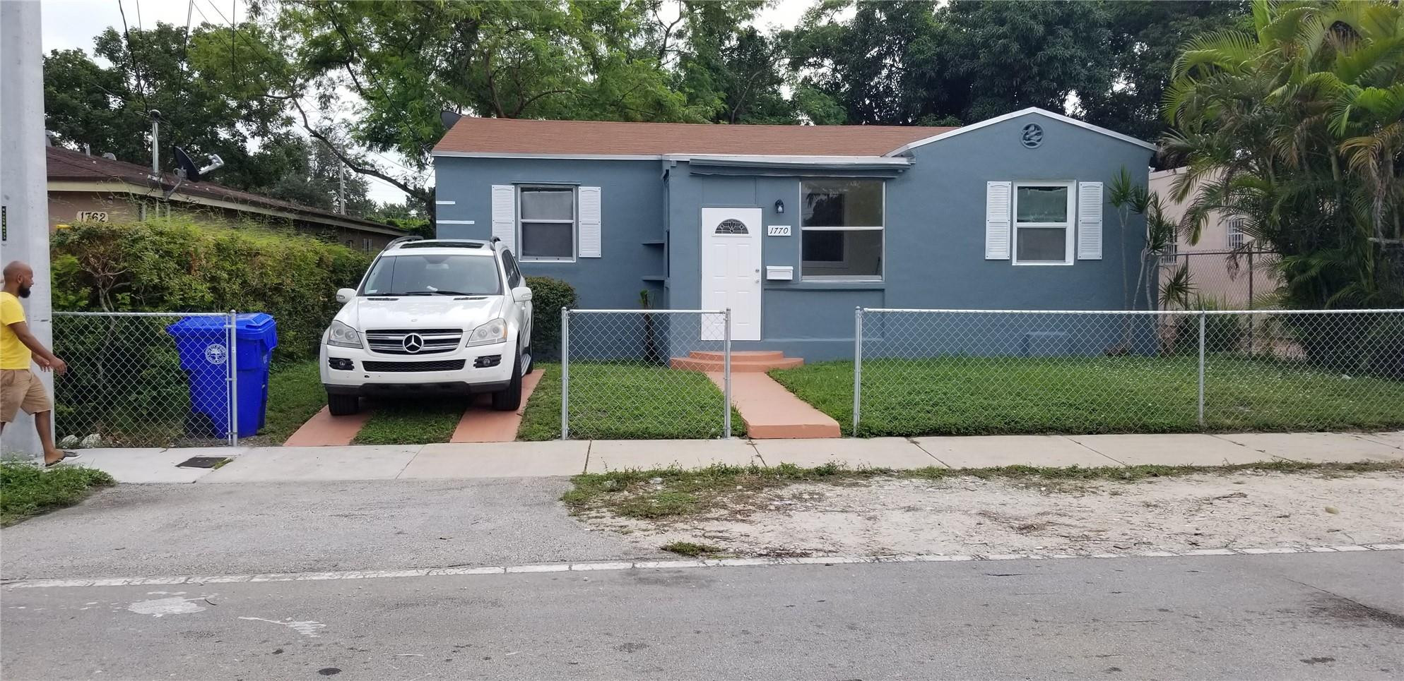 FLORAL PK 1ST AMD - Residential