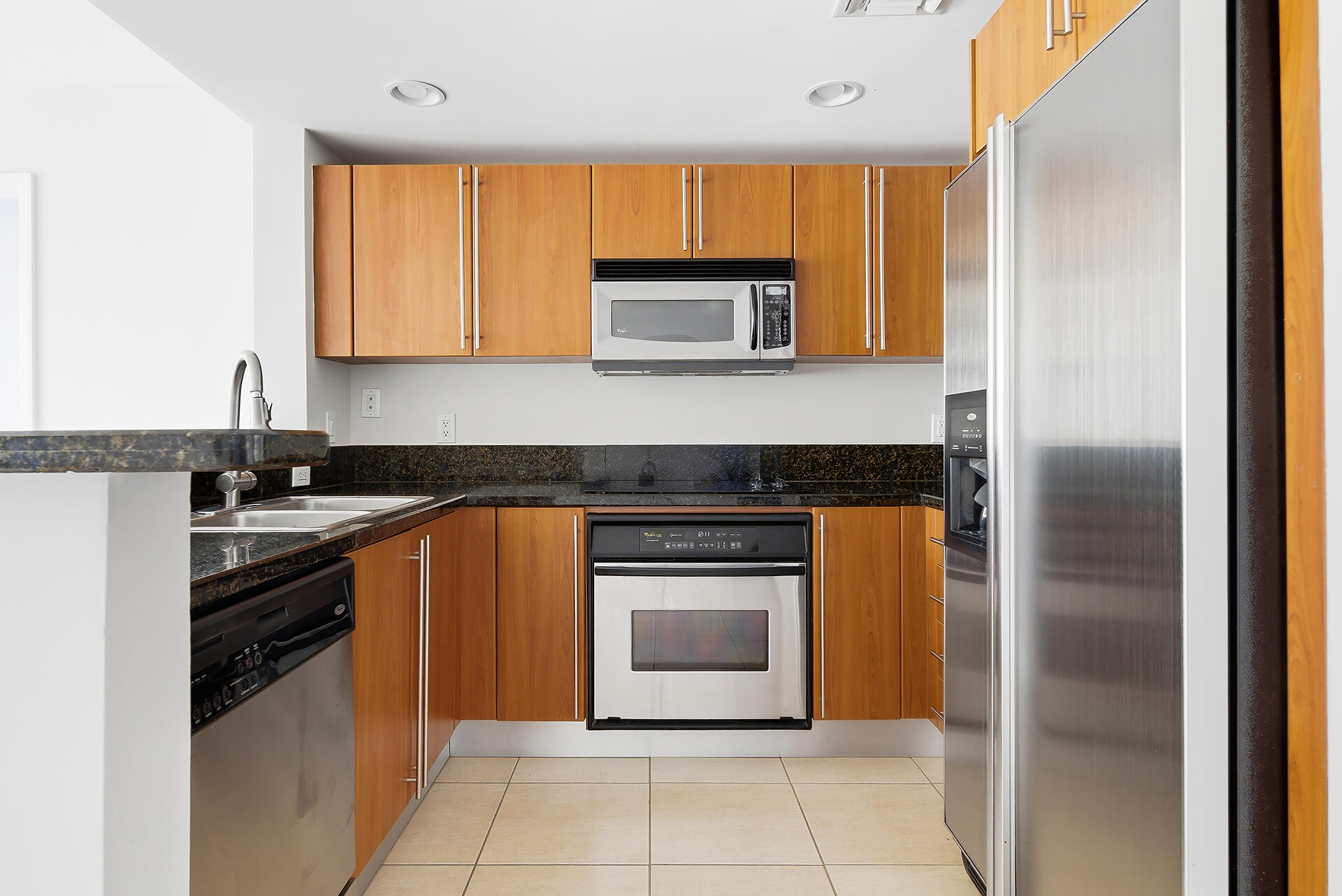 610 Clematis Street 609