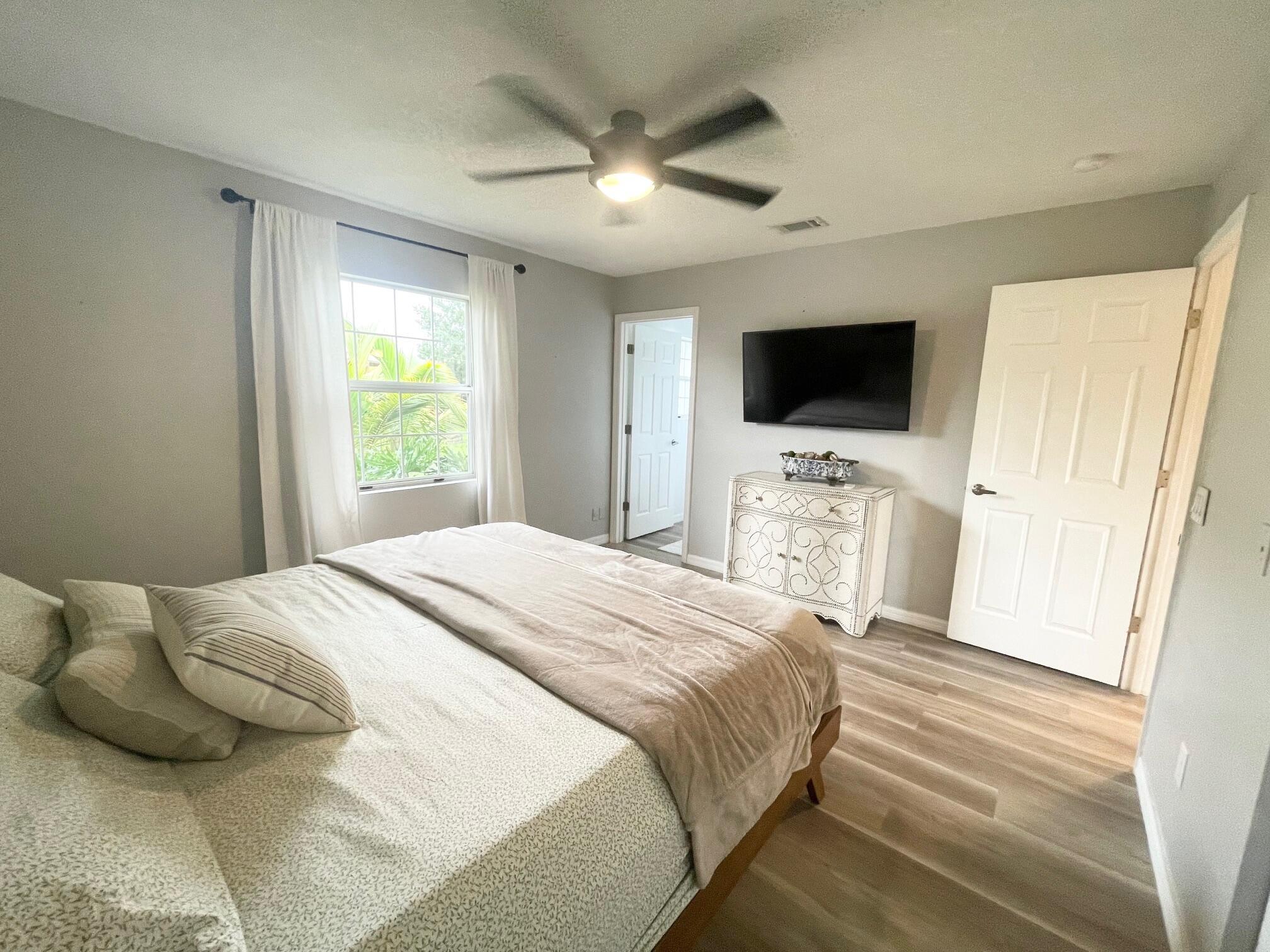 PORT ST LUCIE SECTION 40 - Residential Lease