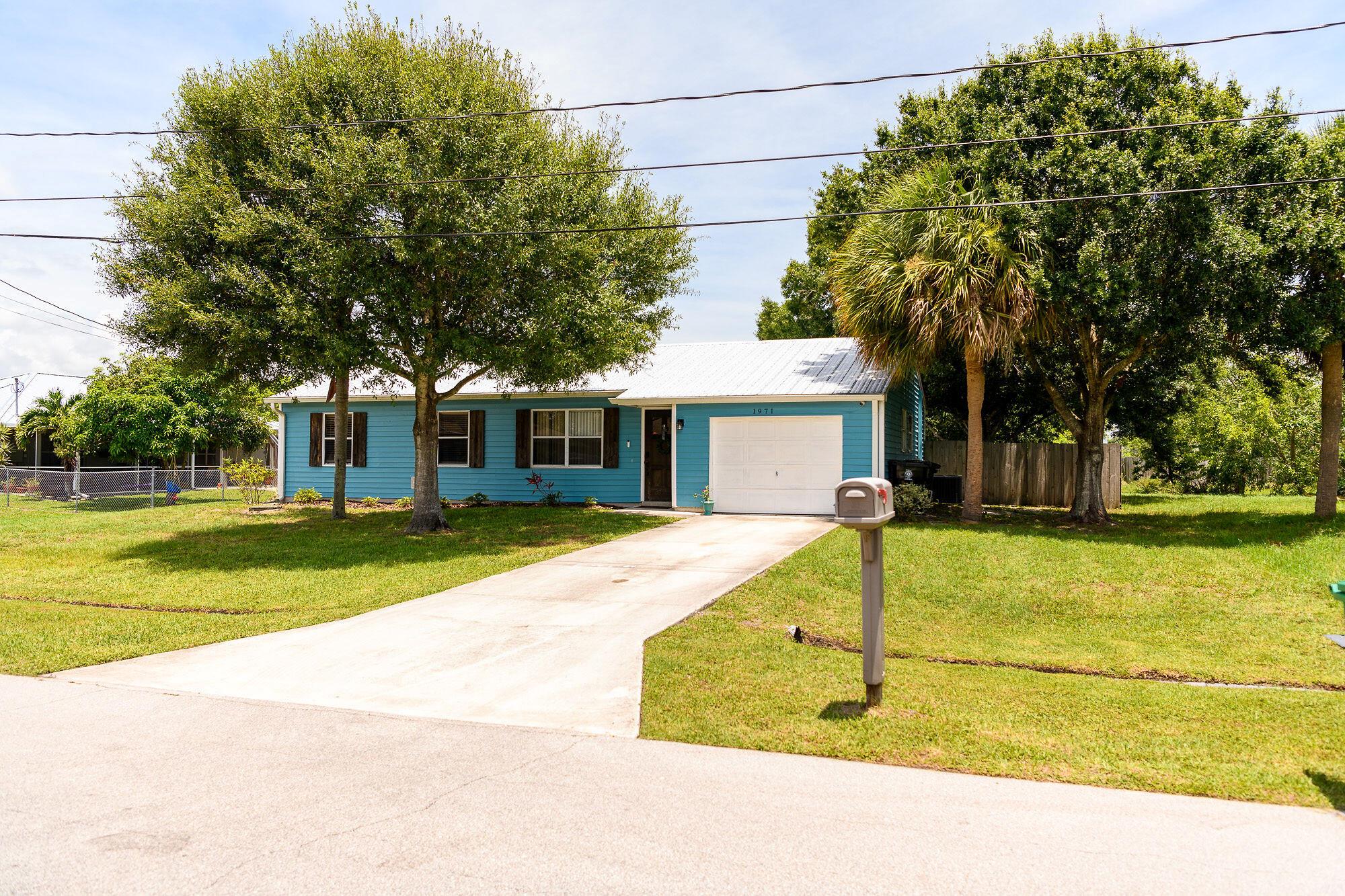 PORT ST LUCIE SECTION 40 - Residential Lease