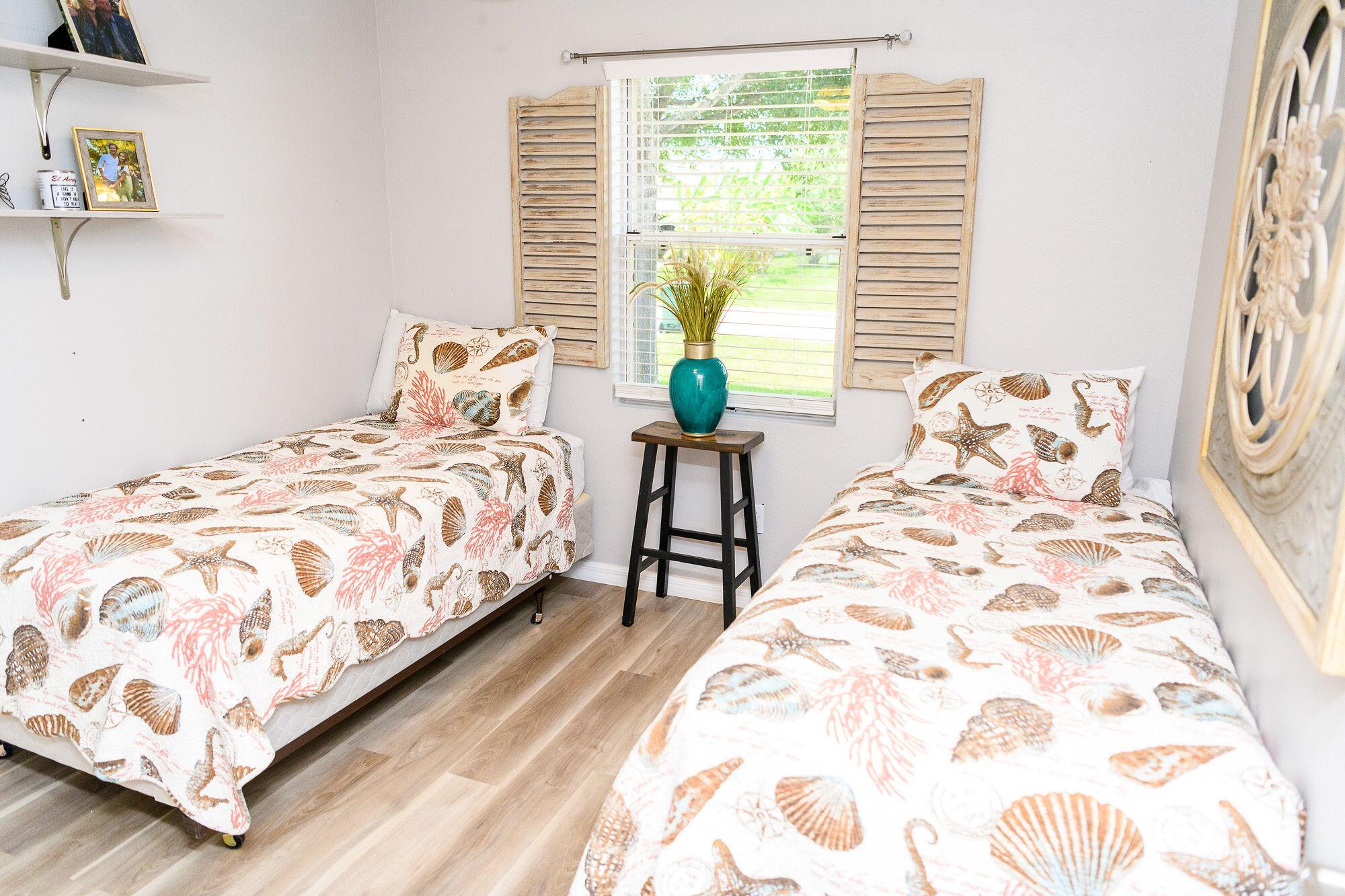 PORT ST LUCIE SECTION 40 - Residential Lease