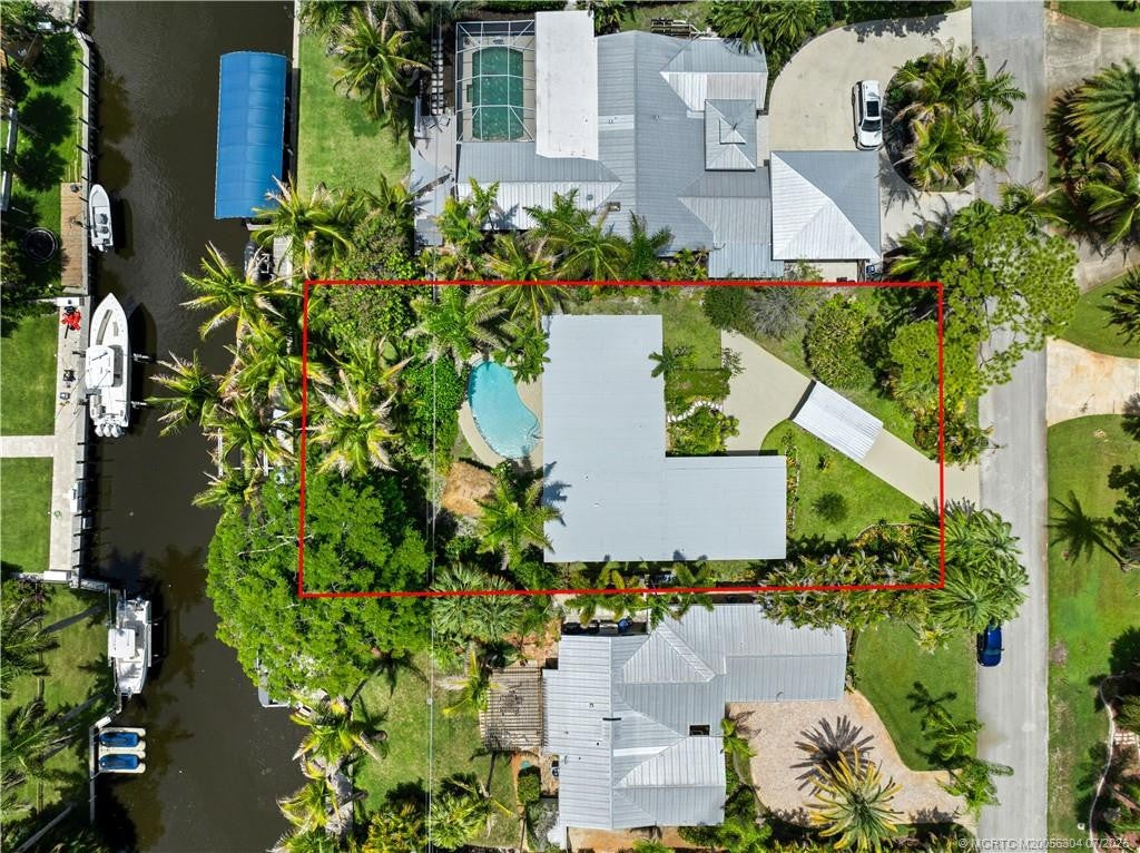 Photo of 505 SW North Carolina Drive, Stuart, FL 34994 (MLS # M20056304)