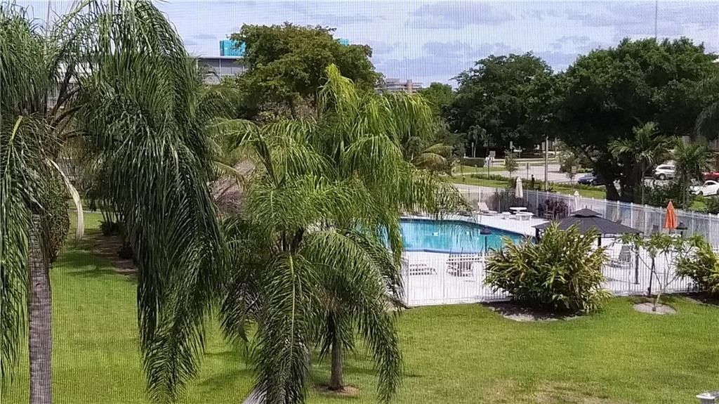 Photo of 4700 Washington St St #308, Hollywood, FL 33021 (MLS # F10340559)