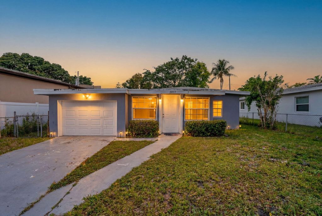 Photo of 2917 NW 7th Court #2917, Fort Lauderdale, FL 33311 (MLS # B26029836)