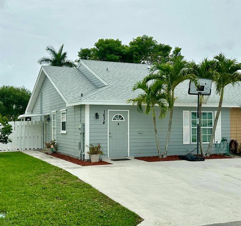 1634 Royal Forest Court West Palm Beach FL 33406