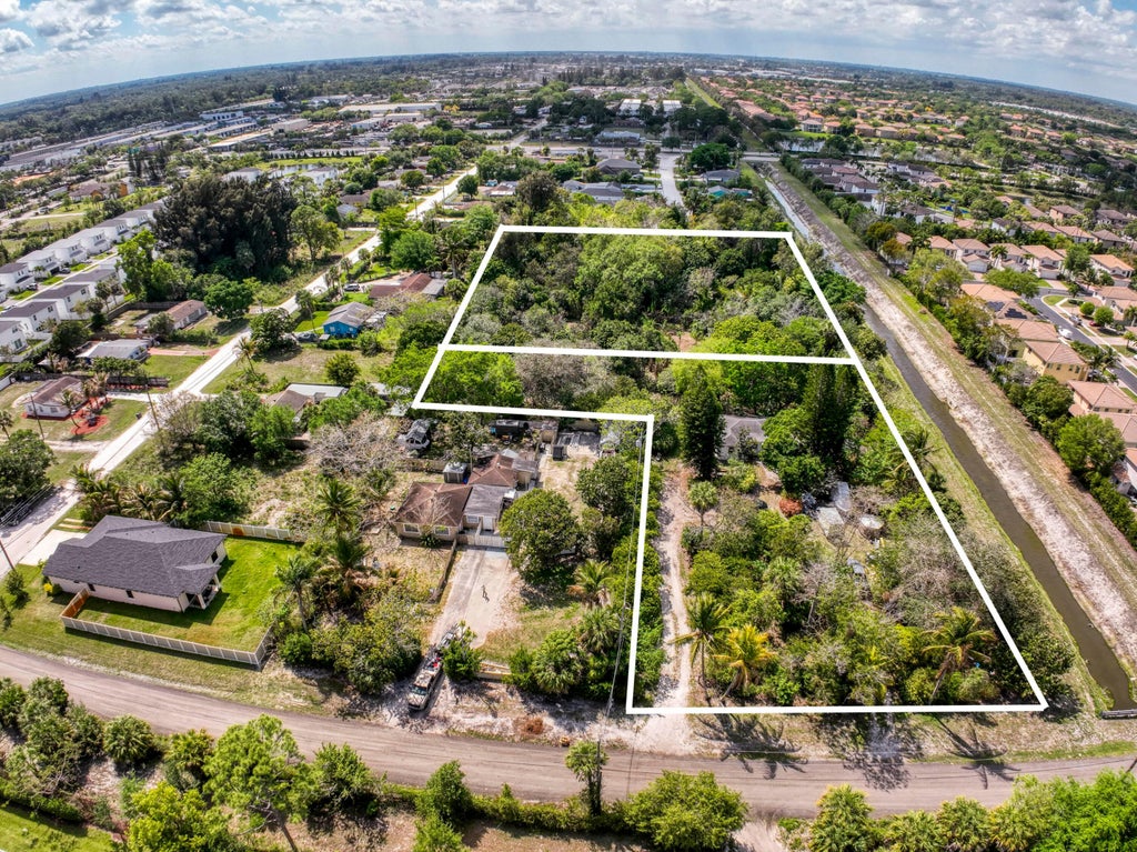 Photo of 475 1st Street, West Palm Beach, FL 33413 (MLS # B26009893)