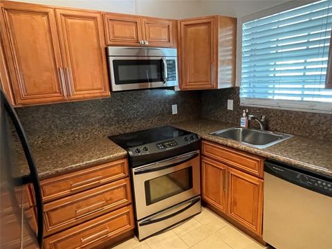 2050 NE 39th St N312 Pompano Beach FL 33064