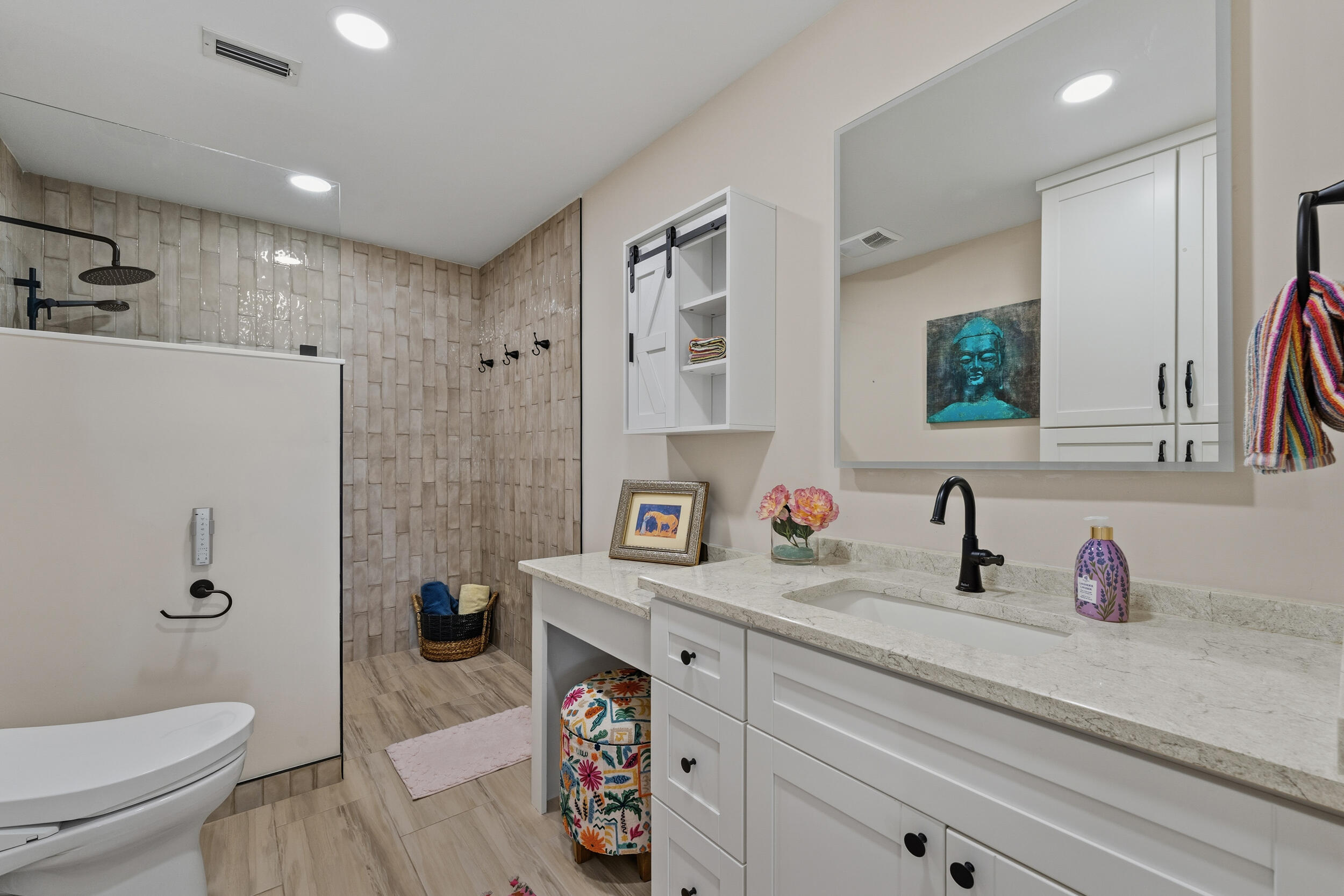 Johns Composite Mino - Residential