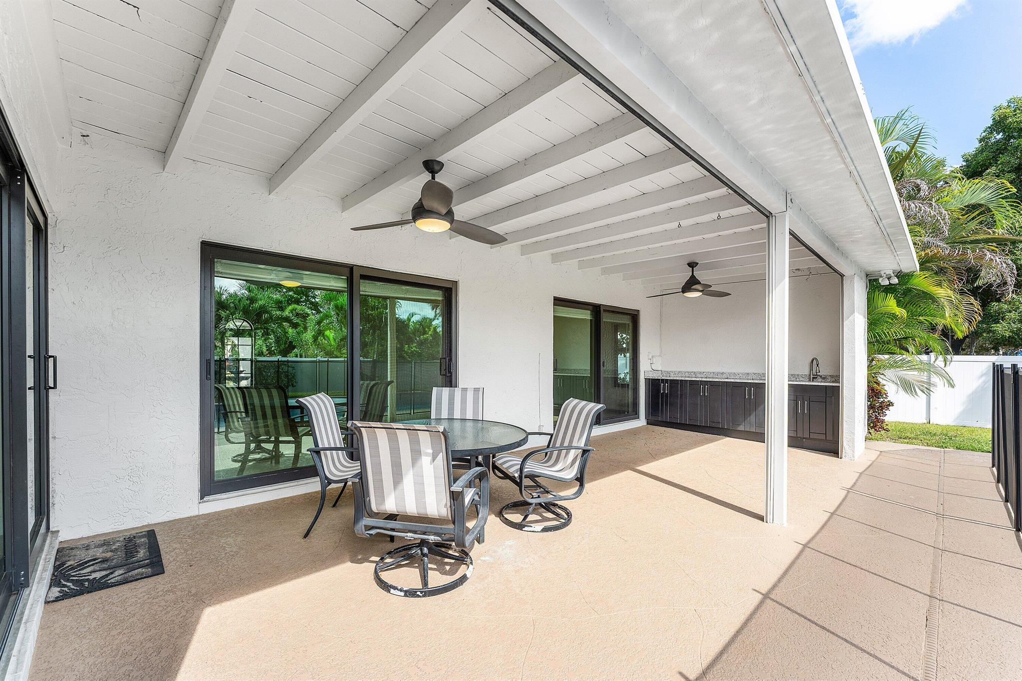 ESTANCIA - Residential